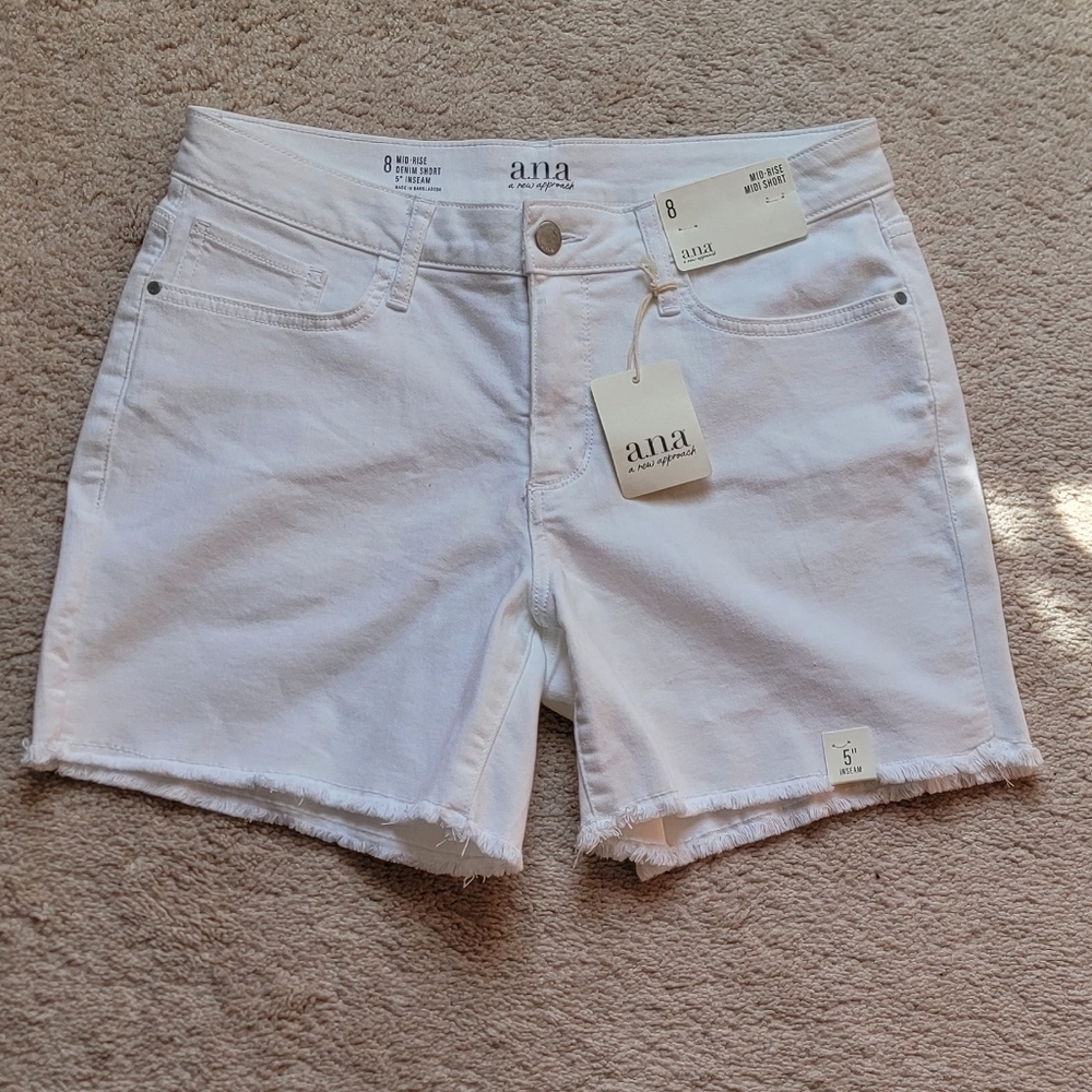 Brand New A.N.A Classic White Jean Shorts
